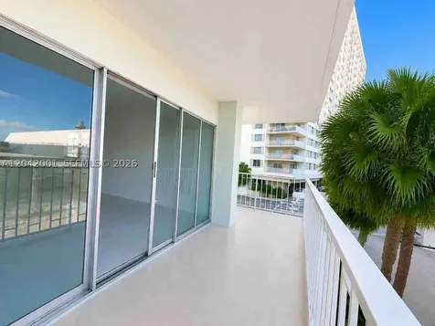 500 Bayview Drive Sunny Isles Beach FL 33160