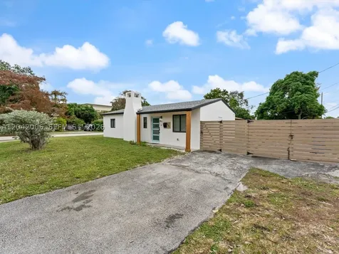 6161 NE 7th Avenue Oakland Park FL 33334