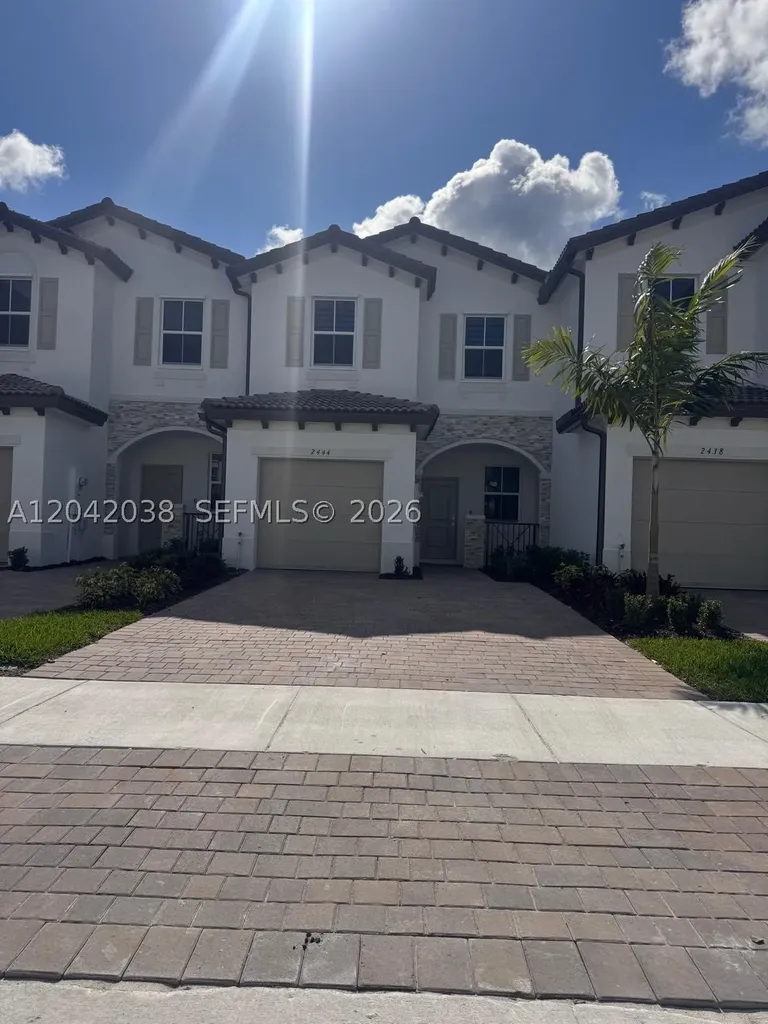 2444 SE 29th Street Homestead FL 33035
