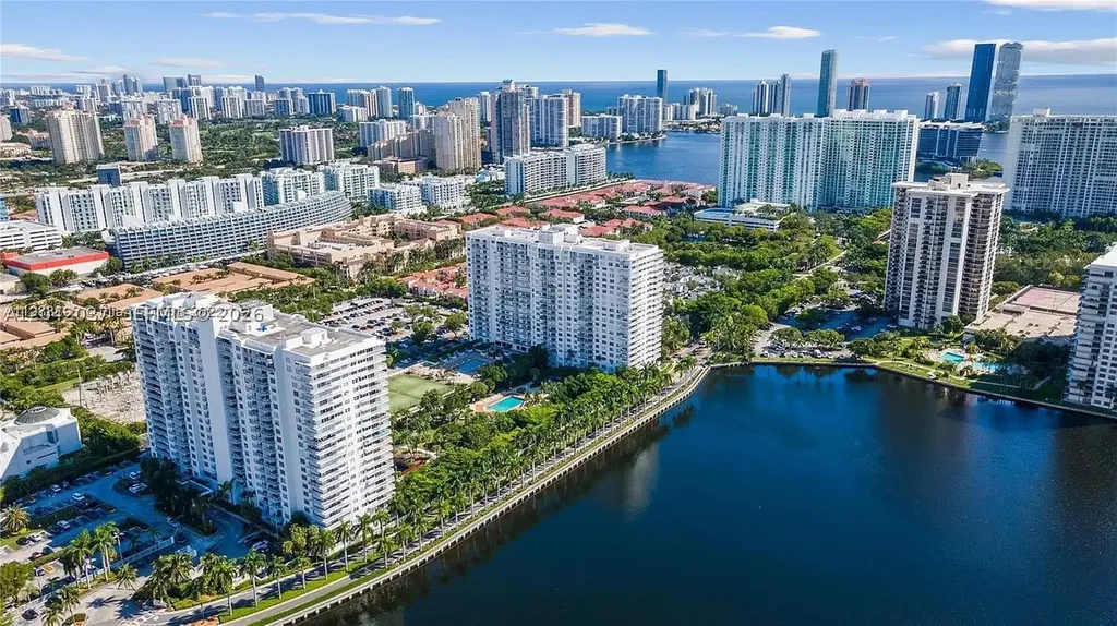 2801 NE 183rd Street Aventura FL 33160