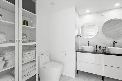 2801 NE 183rd Street Aventura FL 33160