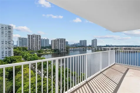 2801 NE 183rd Street Aventura FL 33160