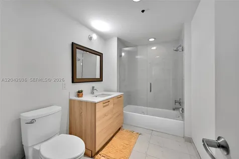 16385 Biscayne Boulevard North Miami Beach FL 33160