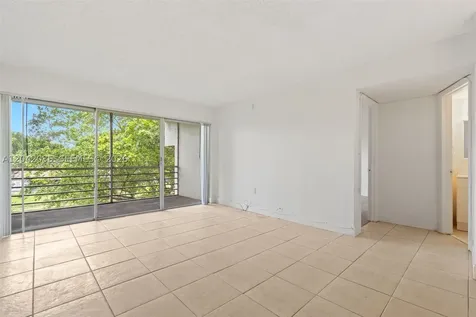 4215 N University Drive Sunrise FL 33351