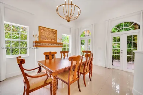 30 NE 44th Street Miami FL 33137