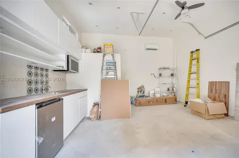 30 NE 44th Street Miami FL 33137