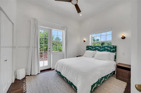 30 NE 44th Street Miami FL 33137