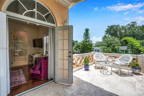 30 NE 44th Street Miami FL 33137
