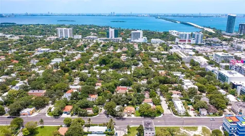 30 NE 44th Street Miami FL 33137