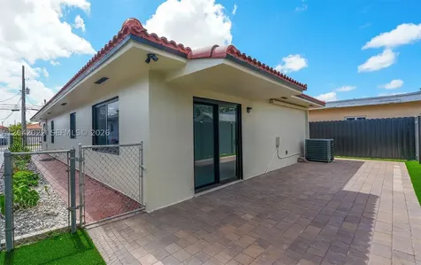 509 NW 57th Court Miami FL 33126