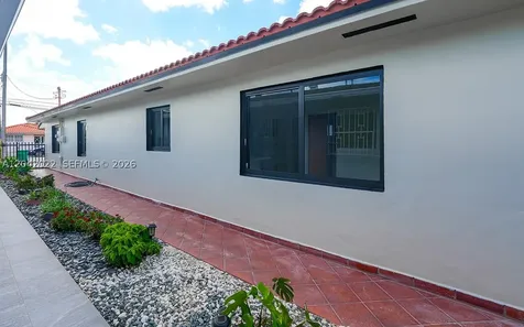 509 NW 57th Court Miami FL 33126