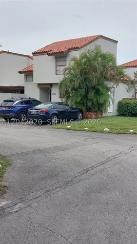 10327 NW 9th St Circle Miami FL 33172