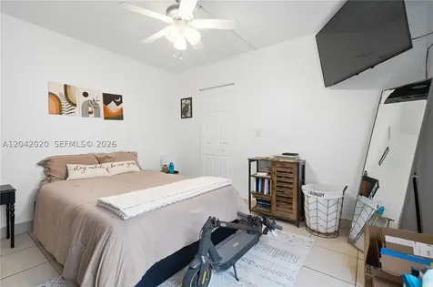 10327 NW 9th St Circle Miami FL 33172