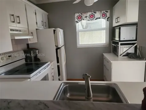 5001 NW 34th Street Lauderdale Lakes FL 33319