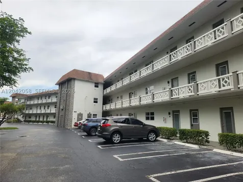 5001 NW 34th Street Lauderdale Lakes FL 33319