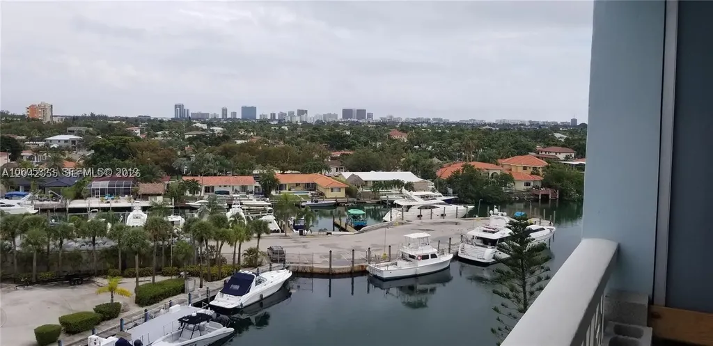13155 Ixora Court North Miami FL 33181
