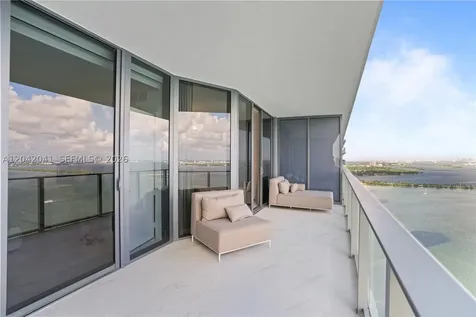 700 NE 24 Miami FL 33137