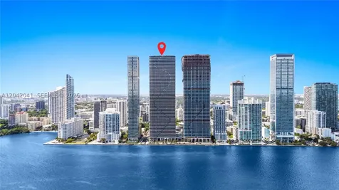 700 NE 24 Miami FL 33137