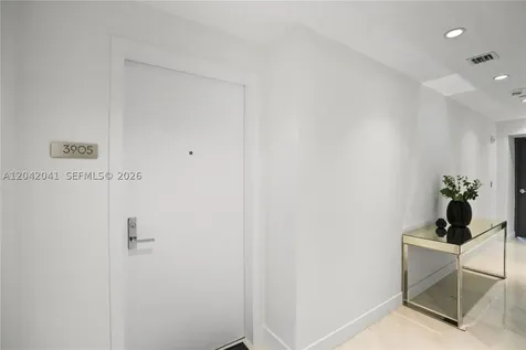700 NE 24 Miami FL 33137
