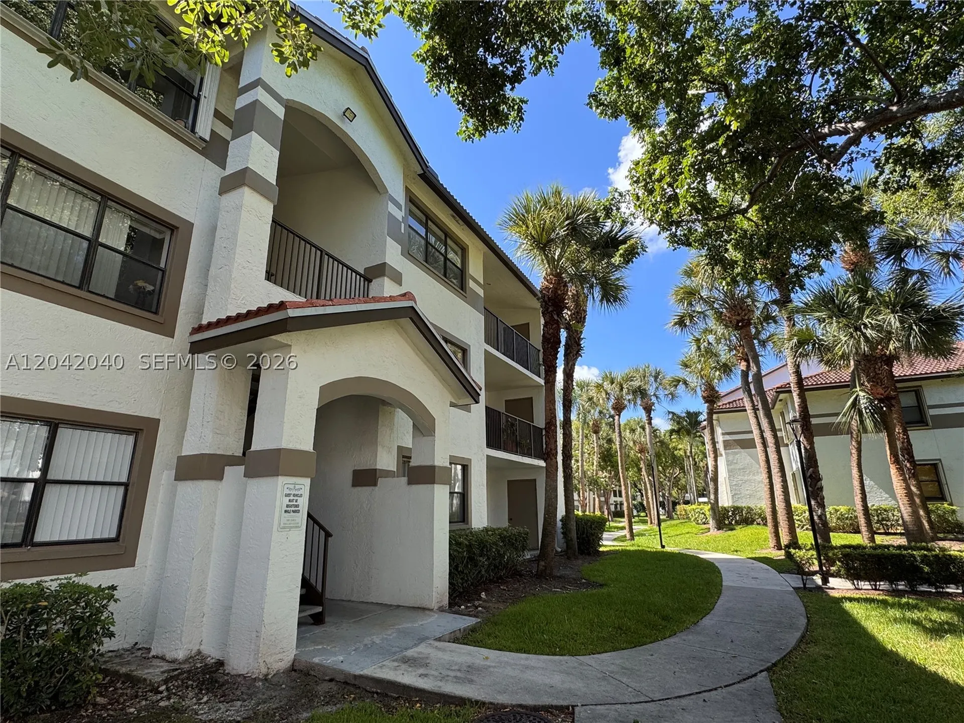 550 S Park Road Hollywood FL 33021