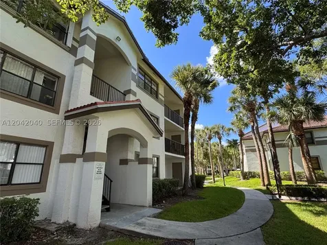 550 S Park Road Hollywood FL 33021
