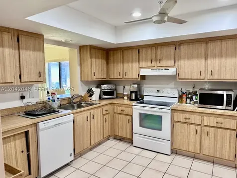 1714 SW 20th Terrace Deerfield Beach FL 33442