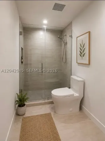 6780 NW 186th Terrace Hialeah FL 33015