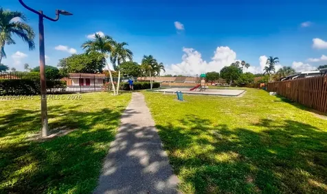 6780 NW 186th Terrace Hialeah FL 33015