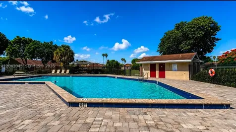 6780 NW 186th Terrace Hialeah FL 33015