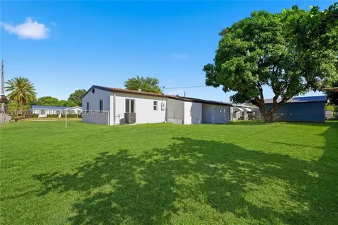 15921 NW 18th Place Miami Gardens FL 33054