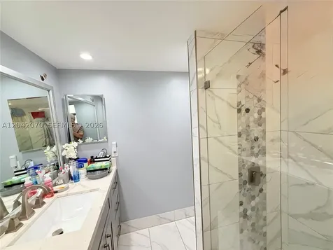 8931 N New River Canal Road Plantation FL 33324