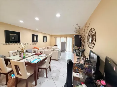 8931 N New River Canal Road Plantation FL 33324