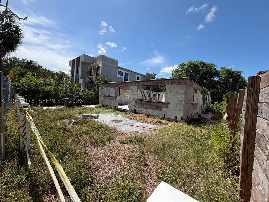 615 SW 16th Street Fort Lauderdale FL 33315