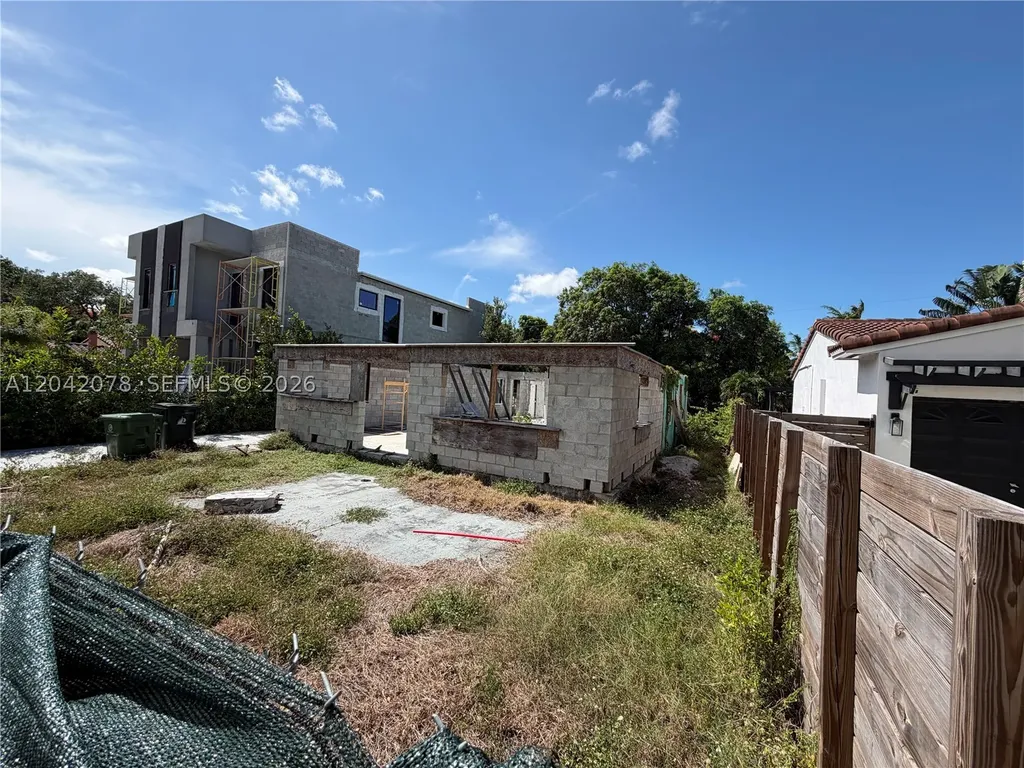 615 SW 16th Street Fort Lauderdale FL 33315