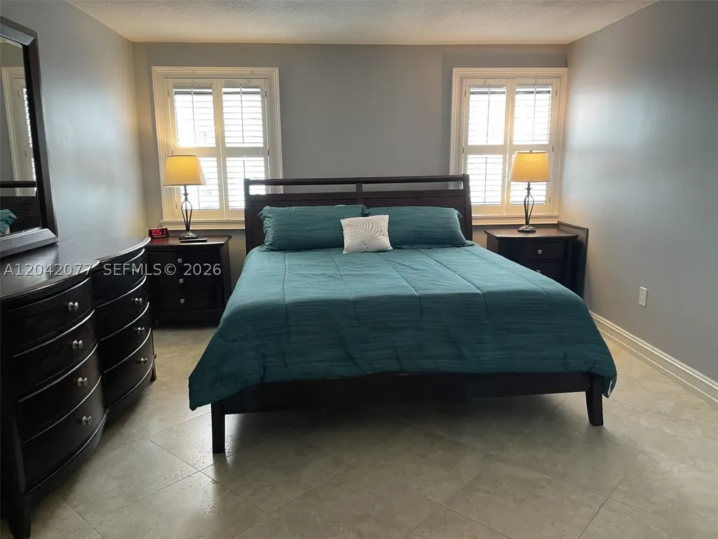 1201 S Ocean Drive Hollywood FL 33019