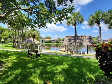 900 Colony Point Circle Pembroke Pines FL 33026