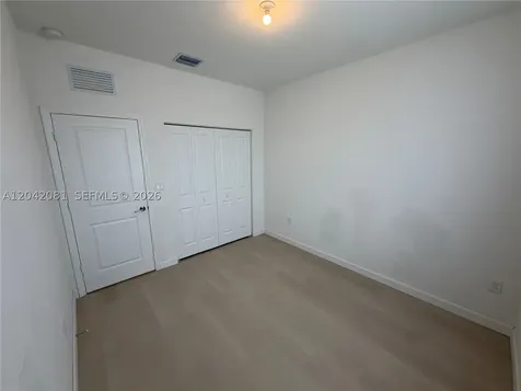 2889 SE 25rd Homestead FL 33035