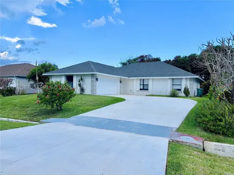 2313 SE Harrington Avenue Port St. Lucie FL 34952