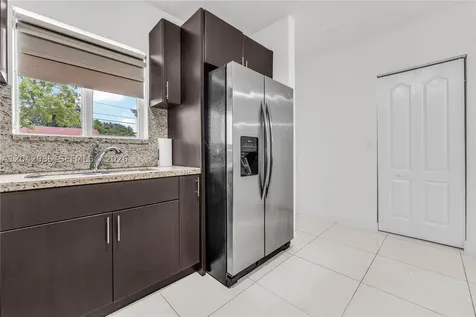 1029 SW 11th Avenue Miami FL 33130