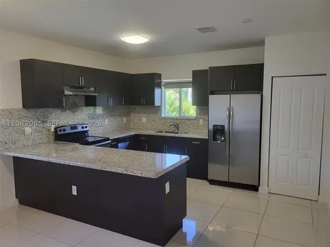 1029 SW 11th Avenue Miami FL 33130