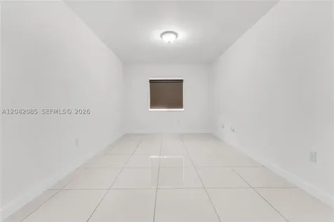 1029 SW 11th Avenue Miami FL 33130
