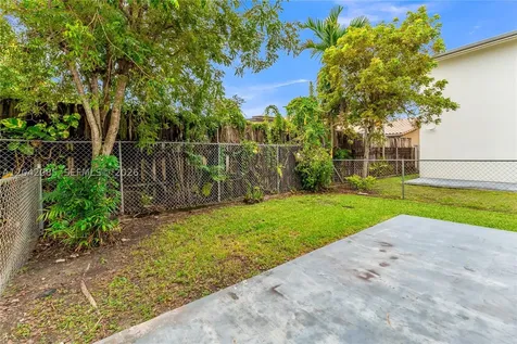 1029 SW 11th Avenue Miami FL 33130