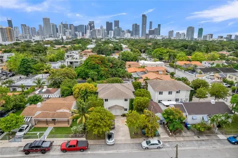 1029 SW 11th Avenue Miami FL 33130