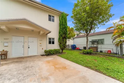 1029 SW 11th Avenue Miami FL 33130
