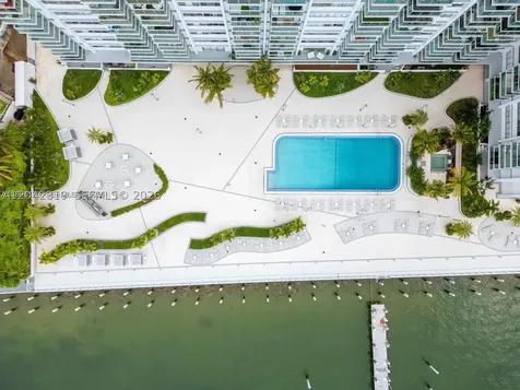 1000 West Avenue Miami Beach FL 33139