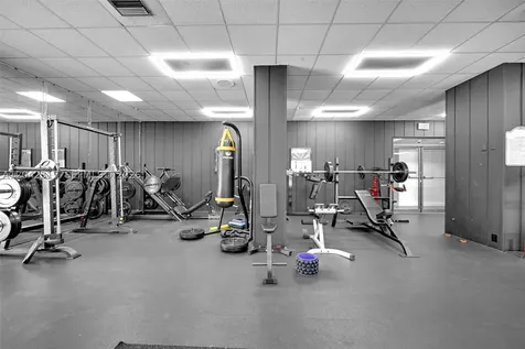2750 NE 183rd Street Aventura FL 33160