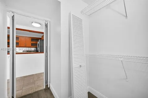 2750 NE 183rd Street Aventura FL 33160