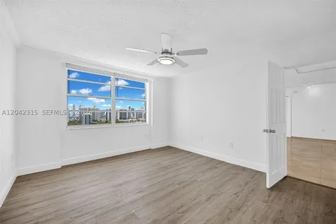 2750 NE 183rd Street Aventura FL 33160