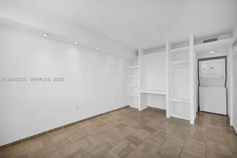 2750 NE 183rd Street Aventura FL 33160