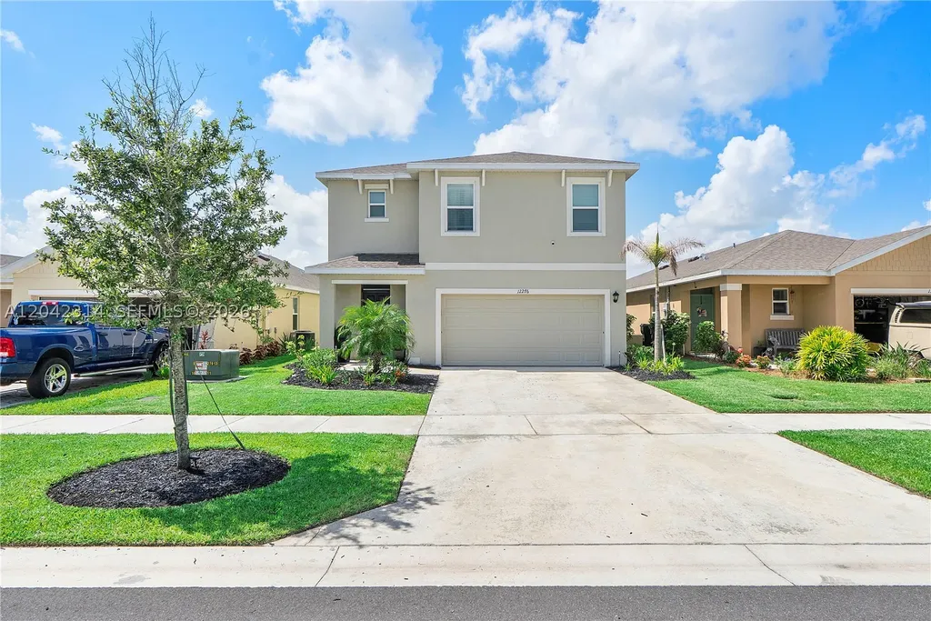12276 SW Nettuno Way Port St. Lucie FL 34987